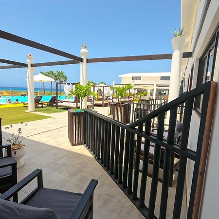 Hotel Livvo Budha Beach Santa Maria Luaran gambar