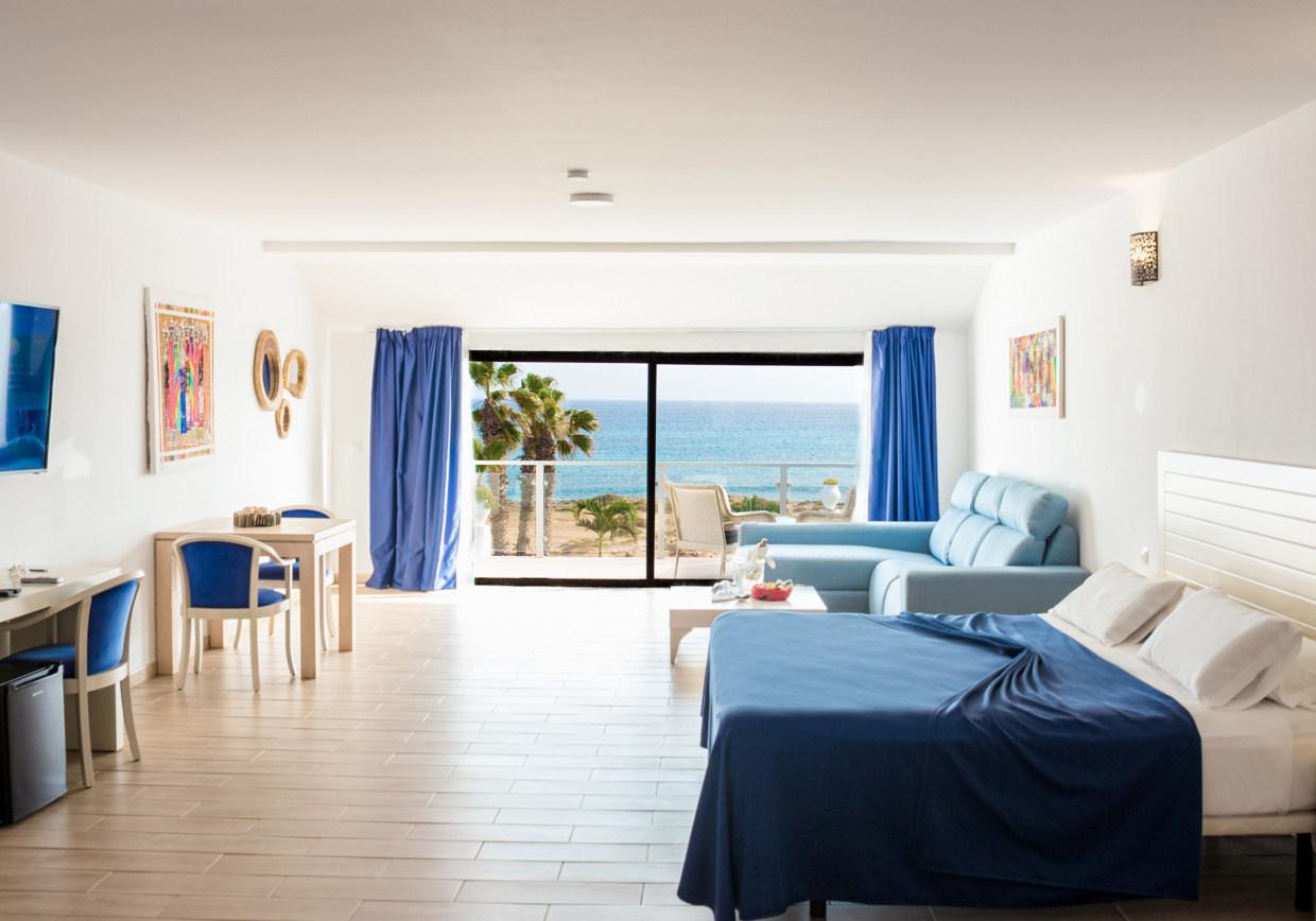 Hotel Livvo Budha Beach Santa Maria Luaran gambar