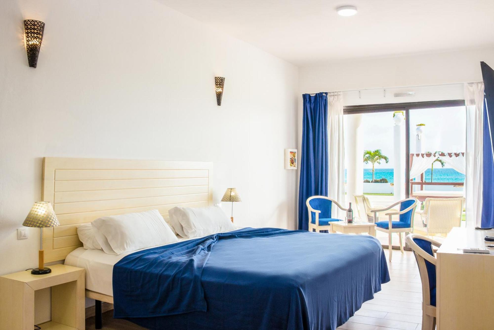 Hotel Livvo Budha Beach Santa Maria Luaran gambar
