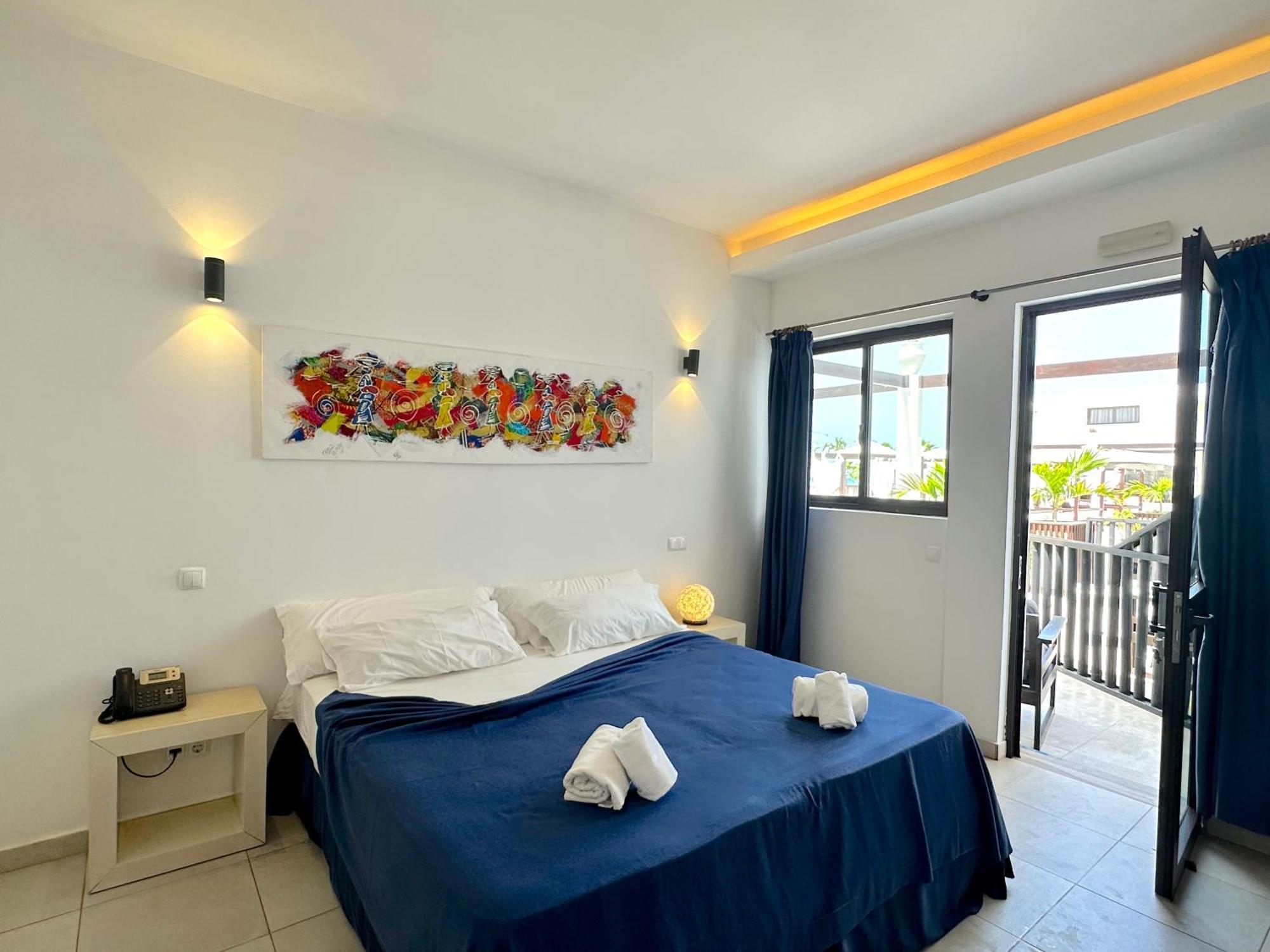 Hotel Livvo Budha Beach Santa Maria Luaran gambar