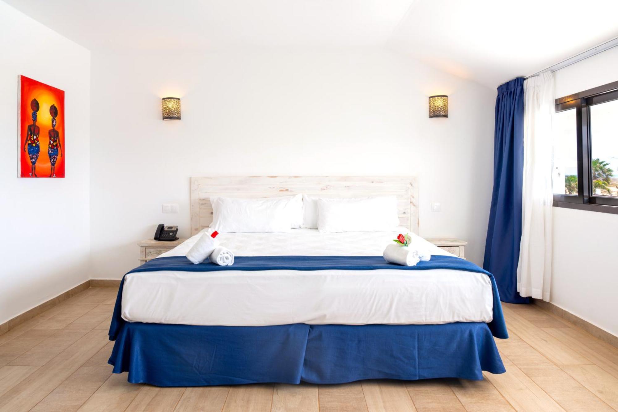 Hotel Livvo Budha Beach Santa Maria Luaran gambar