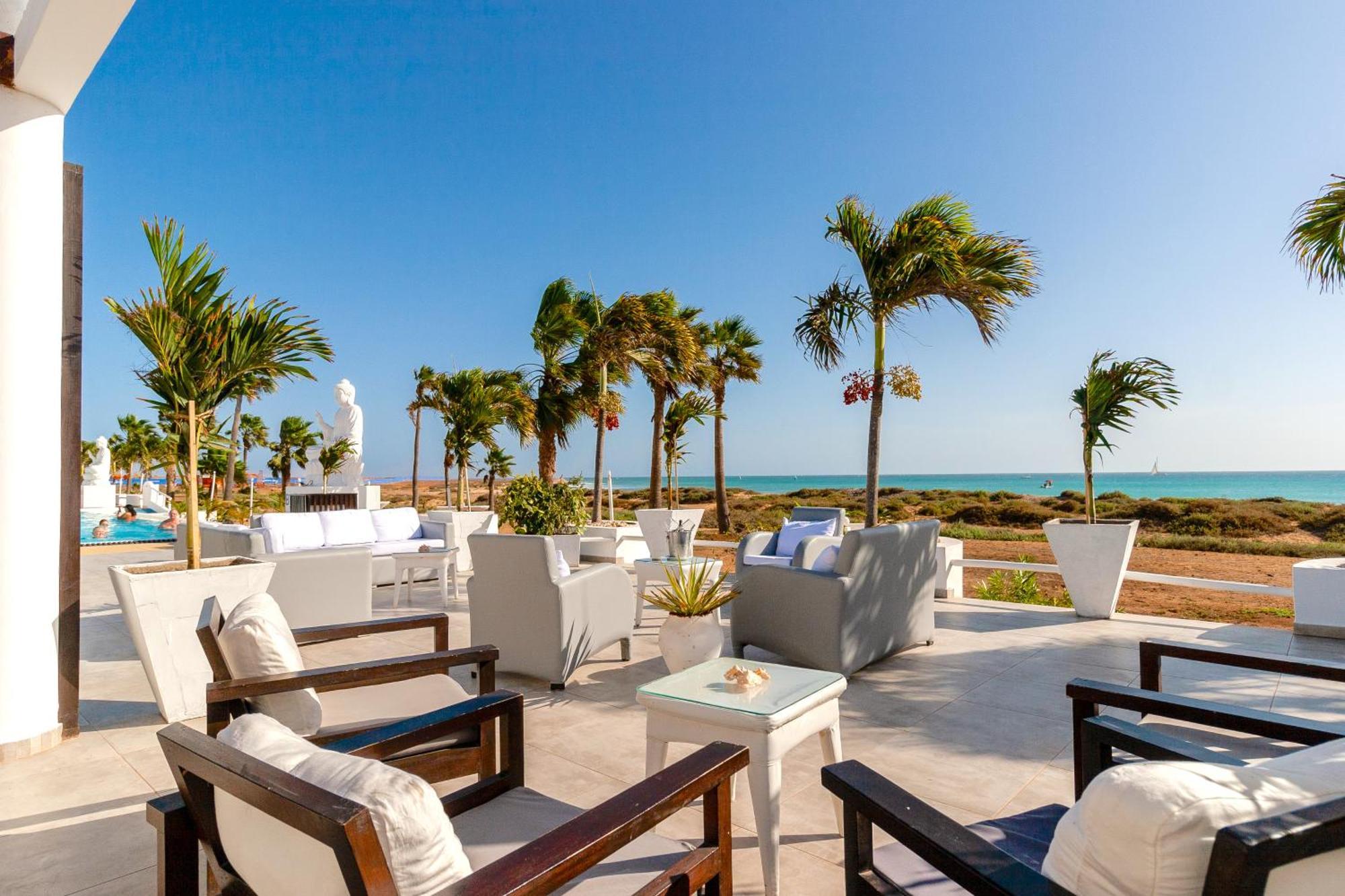 Hotel Livvo Budha Beach Santa Maria Luaran gambar