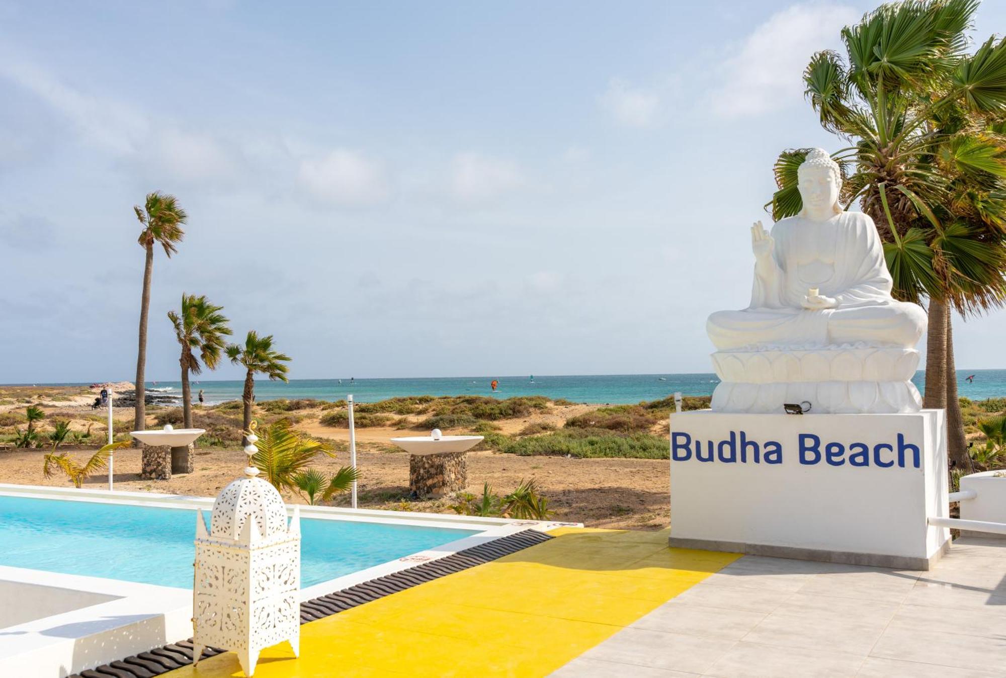 Hotel Livvo Budha Beach Santa Maria Luaran gambar