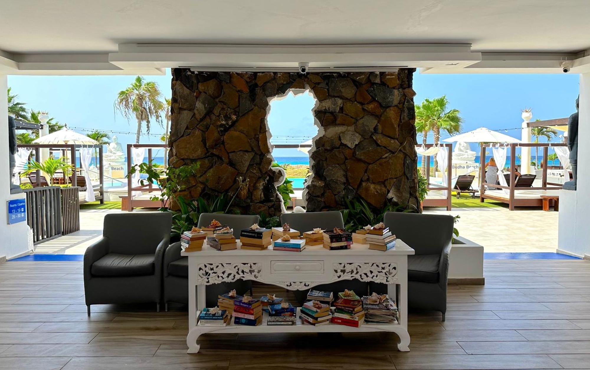 Hotel Livvo Budha Beach Santa Maria Luaran gambar