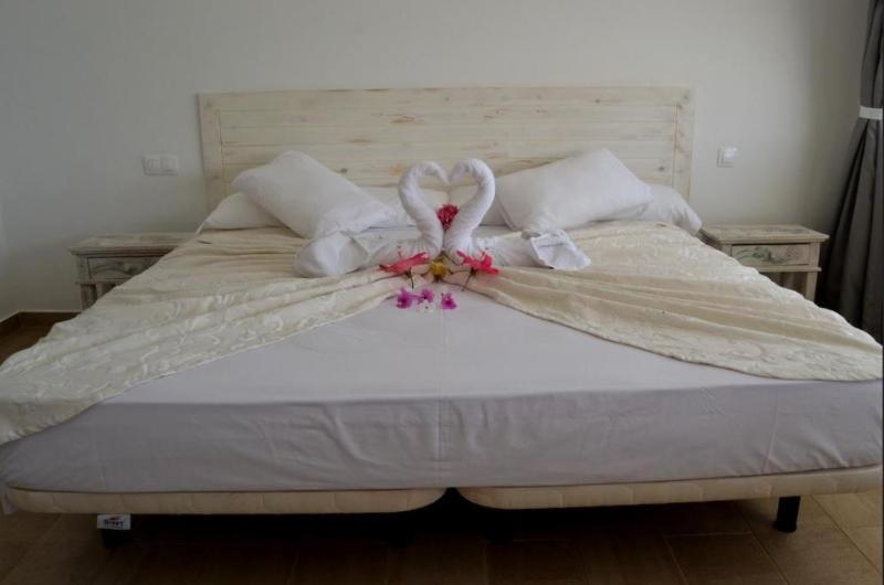 Hotel Livvo Budha Beach Santa Maria Bilik gambar